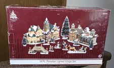 2007 Enchanted Forest 18pc Porcelain Lighted Village Set 289-0057 w/Cord, Box