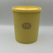 Vintage Tupperware Cookies Pattern Harvest Gold Lidded Canister 807-4 808-18 Lid
