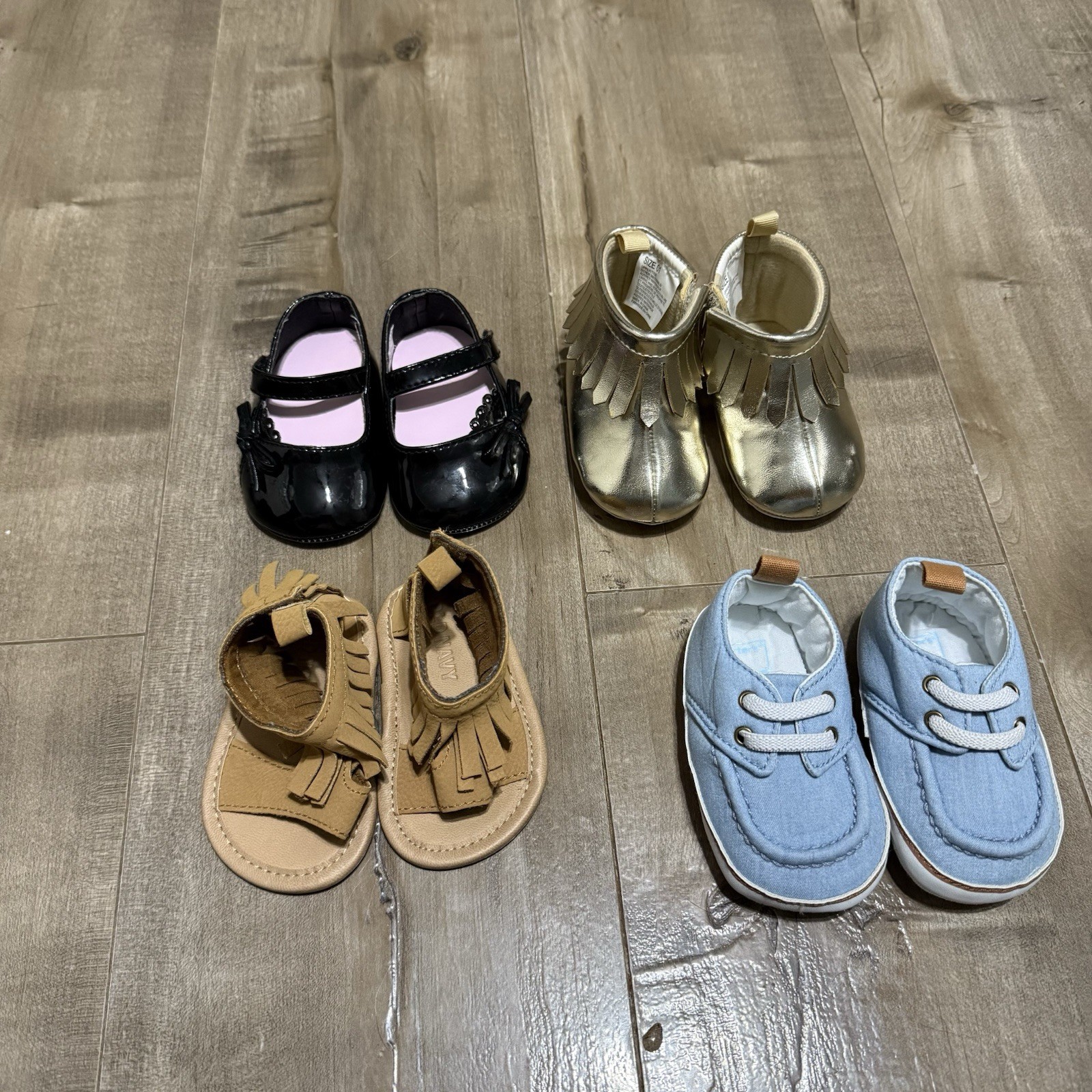 Infant Size 1 Gymboree Carters Old Navy Trimfoot
