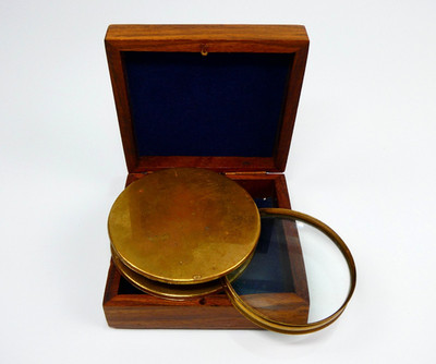 Vintage Holz Maritime Box mit Messing Lupe Anker Intarsien Set - sehr guter Zustand