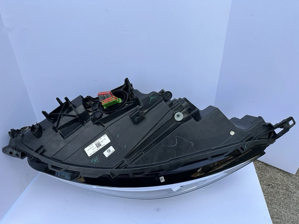 Faro delantero izquierdo Lincoln Aviator 2020-2023 LC5B13E015CL. Pestaña rota. Foto 2 de 4