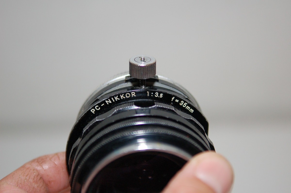Nikon PC Nikkor 35mm f3.5 Perspective Control Shift Lens Nikon PC Nikkor 35mm f3.5 Perspective Control Shift Lens