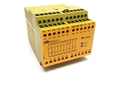 Pilz PNOZ X10 24VDC 6n/o 4n/c 3LED Safety Relay 774709