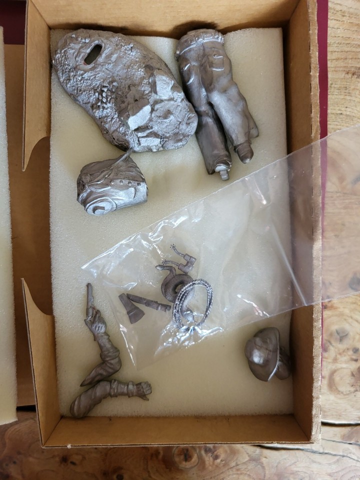 VALIANT MINIATURES/GERMAN WW2/54MM no 90mm pegaso Art Girona Durendal Emi Almond EUR 35,00 - FR