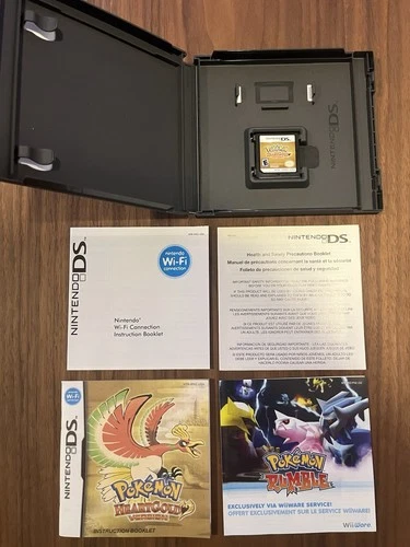 Pokemon HeartGold Version - Nintendo DS - CIB