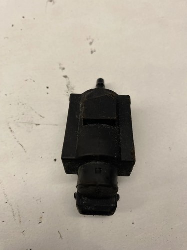 BMW X1 E84 Vakuumventil 70231800 Diesel 2010 17768272