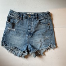 We The Free Women s Free People CRVY Vintage High Rise Denim Shorts Size 28