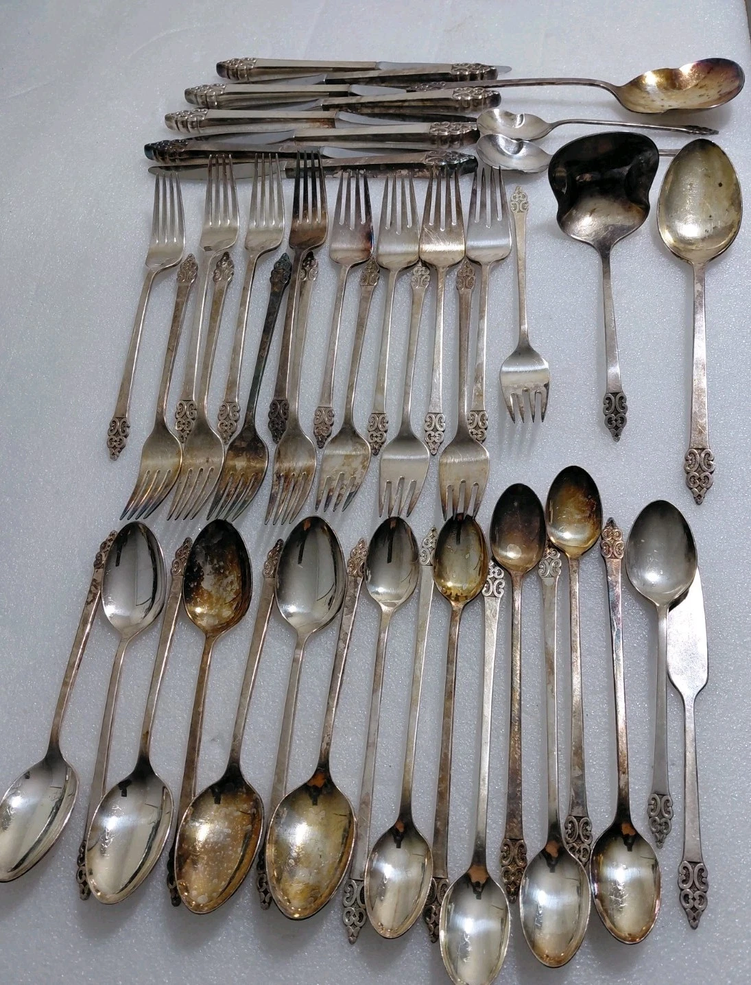 Triumph 1968 Deep Silver Inlaid Set 38 Serving Pieces Knives,Forks,Spoons