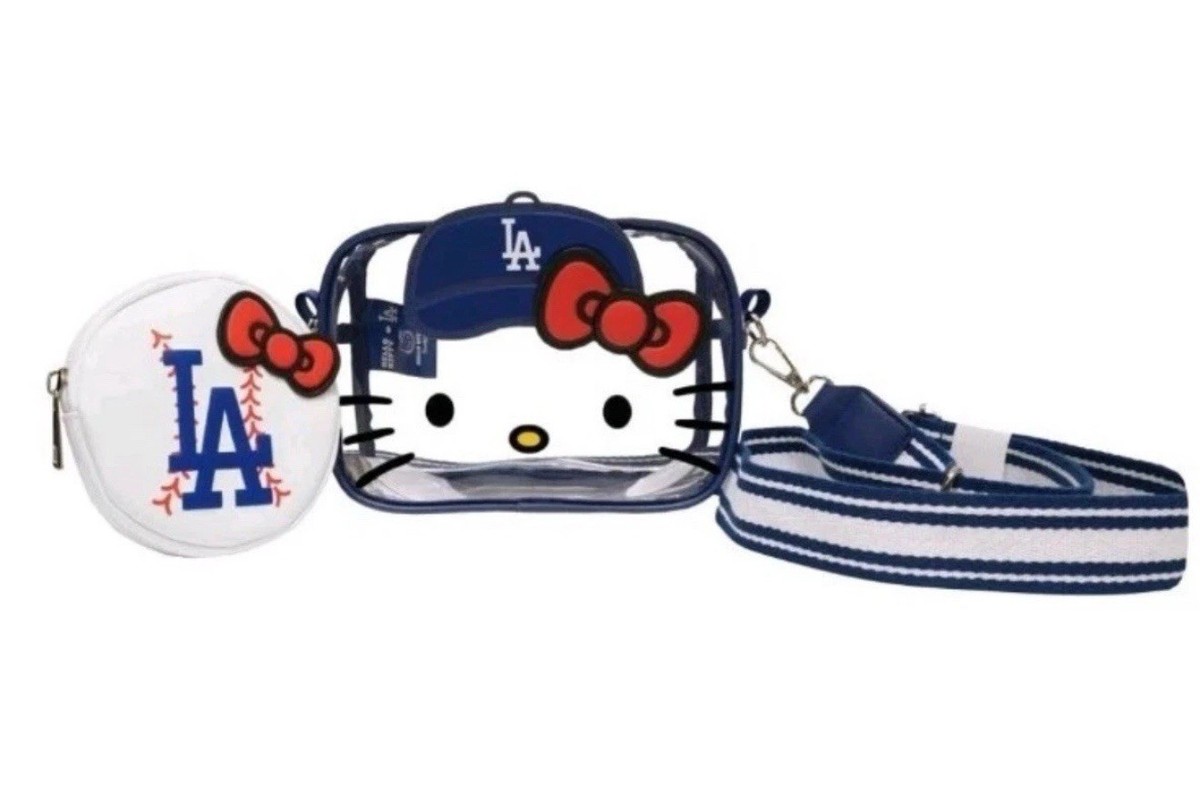 🎀💙🐱 Dodgers Hello Kitty Crossbody Bag SGA 8/05/25