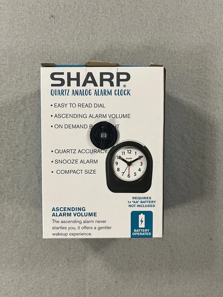 Sharp Quartz Analog Alarm Clock Black - Image 3 of 4