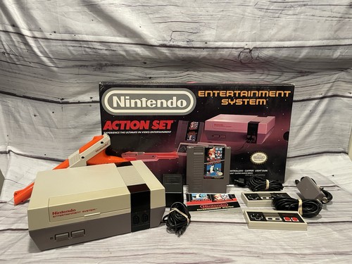 Nintendo NES Action Set Orange Blaster in Original Box W/ Styrofoam (No Papers)