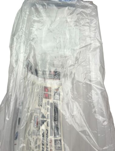 Pro-Line Racing 1991 Toyota 4 Runner Clear Car Body For 12.3” Wheelbase 3481-00 - Picture 4 of 8