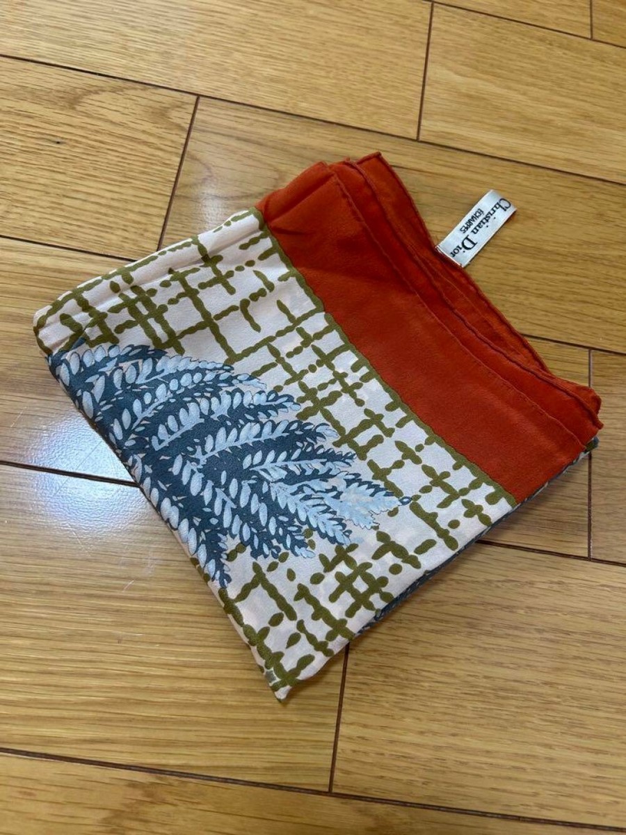 クリスチャンディオール ベロアスカーフ クリスチャンディオール ベロアスカーフ Dior Silk Scarf – hk