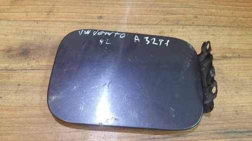 Volkswagen Vento 1993 Fuel door Gas cover Tank cap (FUEL FILLER FL #220790-30
