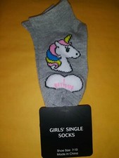 Girl fashion socks size 7-10 Gray with unicorn I Believe