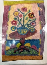 Tishkits First Blooms Primitive Rug Hooking Kit Decorative Hanger Rug Beater
