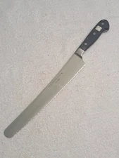 Wusthof 4532 26cm 10" Knife Serrated Round Tip. Germany