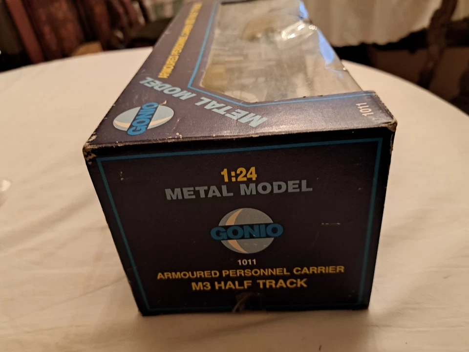 modellino camion militare americano in metallo misure scala 1:24 vedi foto - Immagine 3 di 4