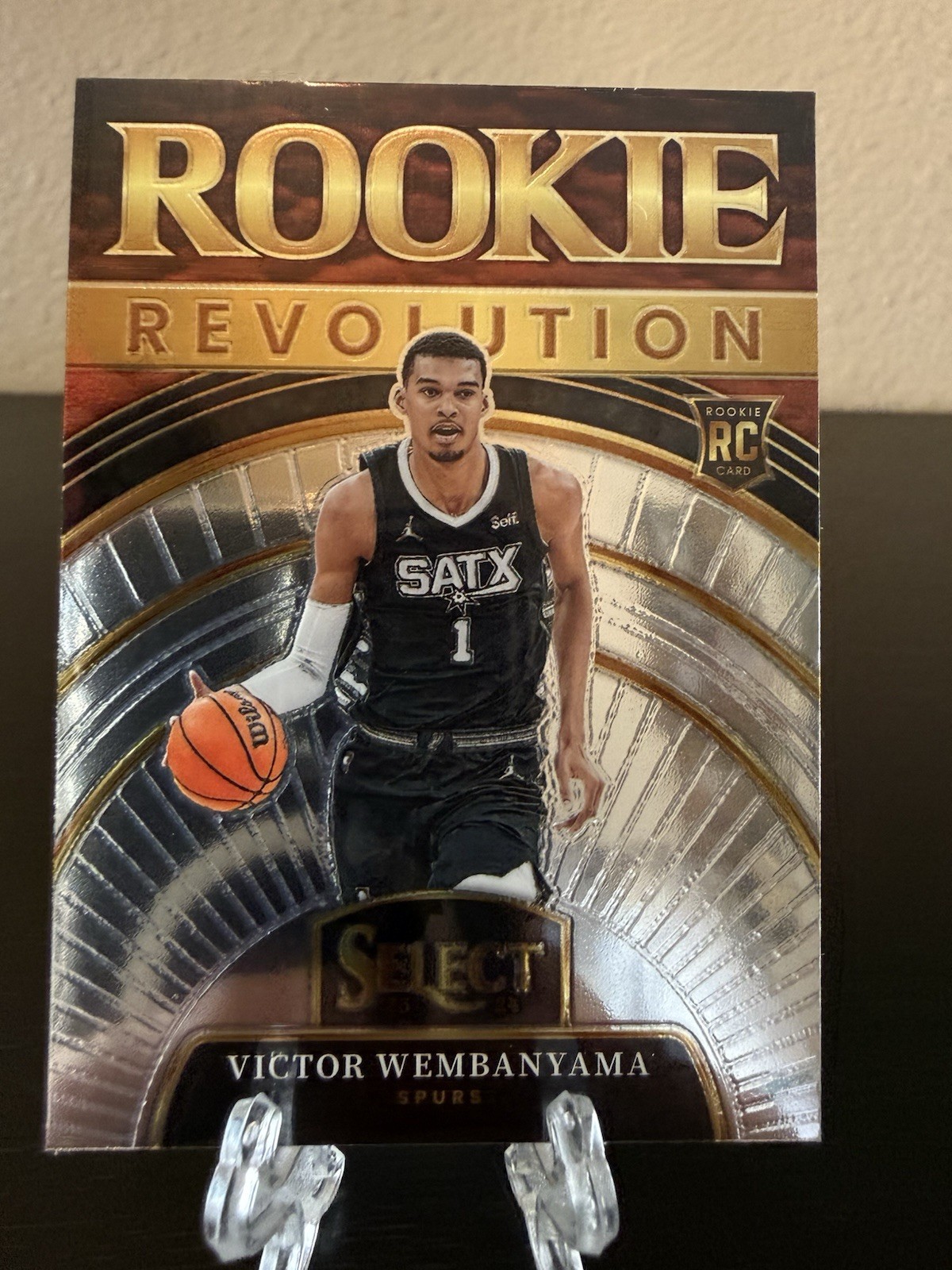 2023-24 Panini Select - Rookie Revolution Victor Wembanyama #9 (RC)