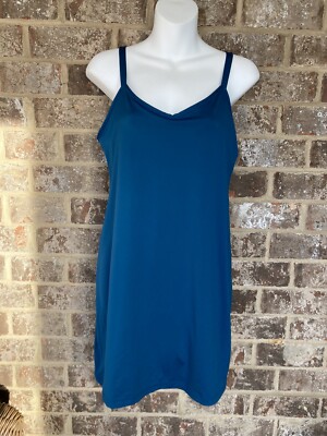 Bali Women's B Kind Smoothing Dress with Built-in Shorts Df2000 Size Medium NWT