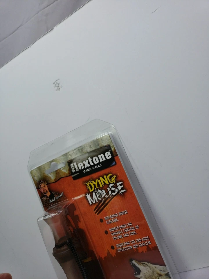 Flextone Game Calls PRED-00007 Dying Mouse Mid-Range Mouse Screams New in Pkg - Image 4 of 4