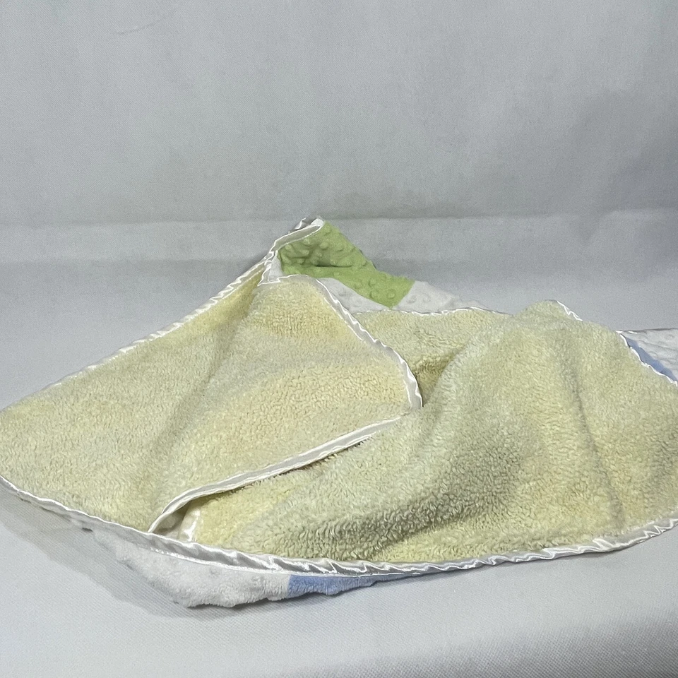 MANTA DE SEGURIDAD RECIÉN NACIDA A CUADROS MINKY DOTS Rosa Azul Amarillo Verde 40"x30" Foto 2 de 4