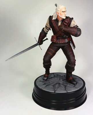 THE WITCHER 3 - WILD HUNT: GERALT MANTICORE FIGURE
