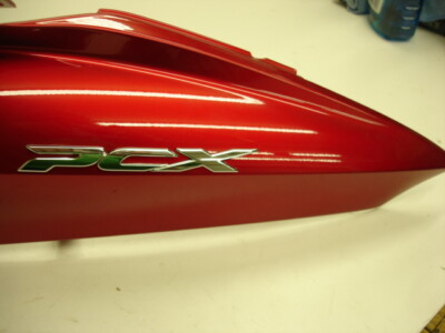 ハンドメイド　オーダー Honda OEM P/N 83650-KWN-902ZE Set Illust L Body Cover R34 PCX125