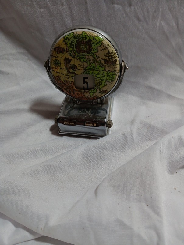 Vintage Tin Desktop Perpetual Calender