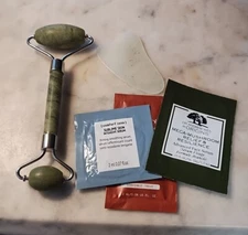 Jade Roller and Gua Sha Set - Guasha Tool for Face - Skin Care Gift Set