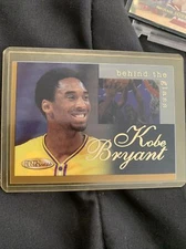 1997-98 KOBE BRYANT SCORE BOARD INK-CREDIBLE BEHIND THE GLASS #BG15 MINT