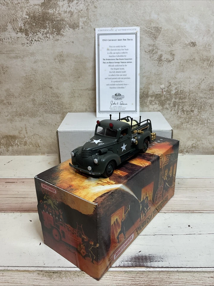 MATCHBOX Collectable #YYM35189 CHEVROLET ARMY FIRE TRUCK 1941, 1.43 Scale - Image 2 of 4