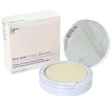 Polvo prensado iluminación poros IT Cosmetics Bye Bye 9 g - translúcido radiante