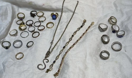 Big Lot Marked 925 -1 Sterling Silver Chain 2 Bracelets 7 Rings-13 Non Sterling