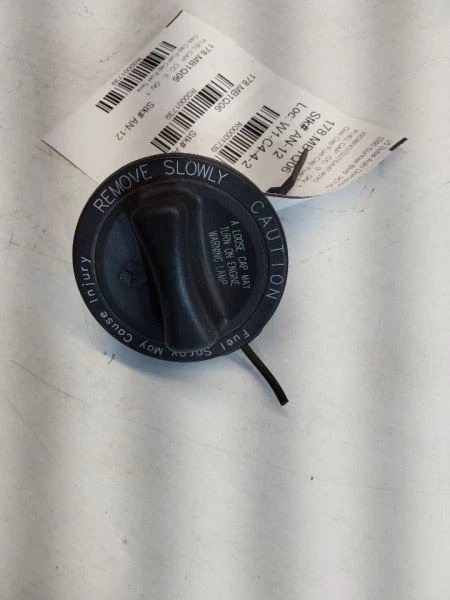 Tapa de gasolina Mercedes-Benz 2206 S430 tapa de combustible tanque de combustible OEM 14047003051739 Foto 2 de 4