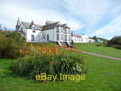 Photo 6x4 Lizard Point Youth Hostel What a site for a hostel, with sea vi c2010