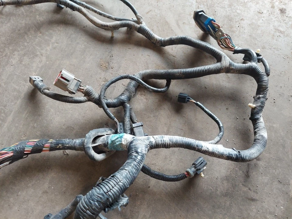 Ford Mustang GT 2002 4,6 SOHC motor computadora arnés de cableado ECU firewall PCM Foto 3 de 4