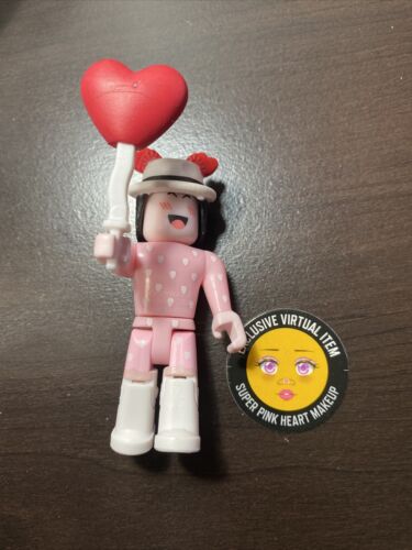 Roblox Celebrity Series 8 cSAPPHIRE Figure w/ SUPER PINK HEART