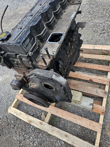 2001 Dodge Ram 2500 3500 24v Cummins Long Block Motor Assembly 264k OEM Used - Picture 2 of 16