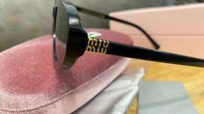 gafas de sol miu miu