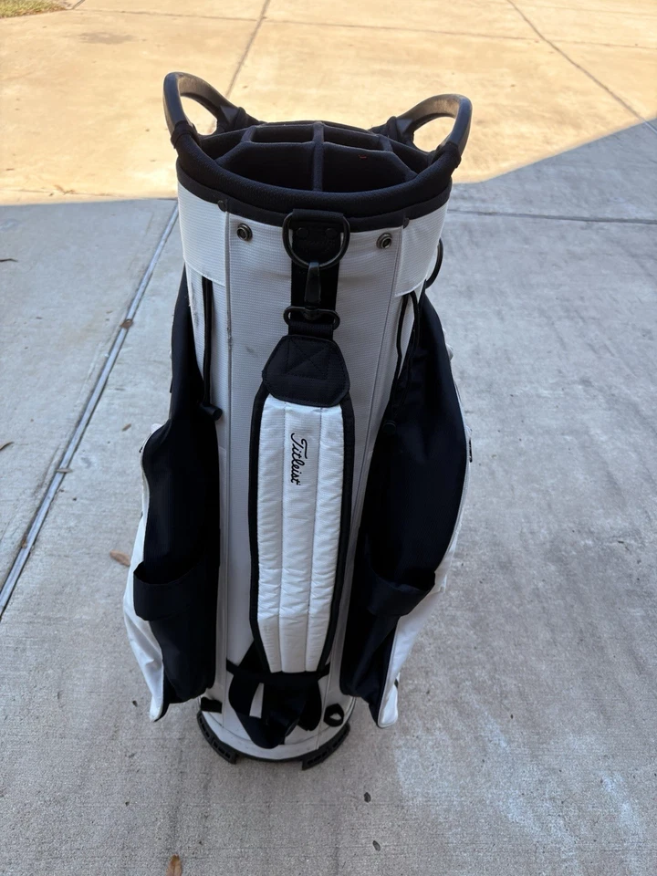 Bolsa de pie de golf Titleist Hybrid 14 Foto 2 de 4