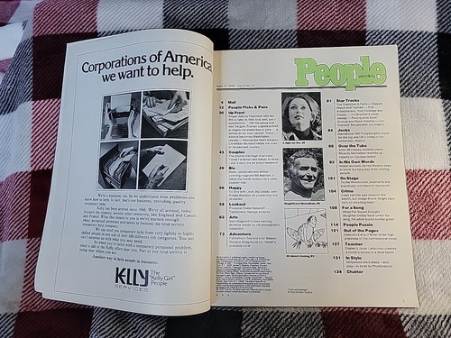 People Magazine April 17 1978 Pat & Debby Boone Cloning Ricardo Montalban Unread - Picture 8 of 24