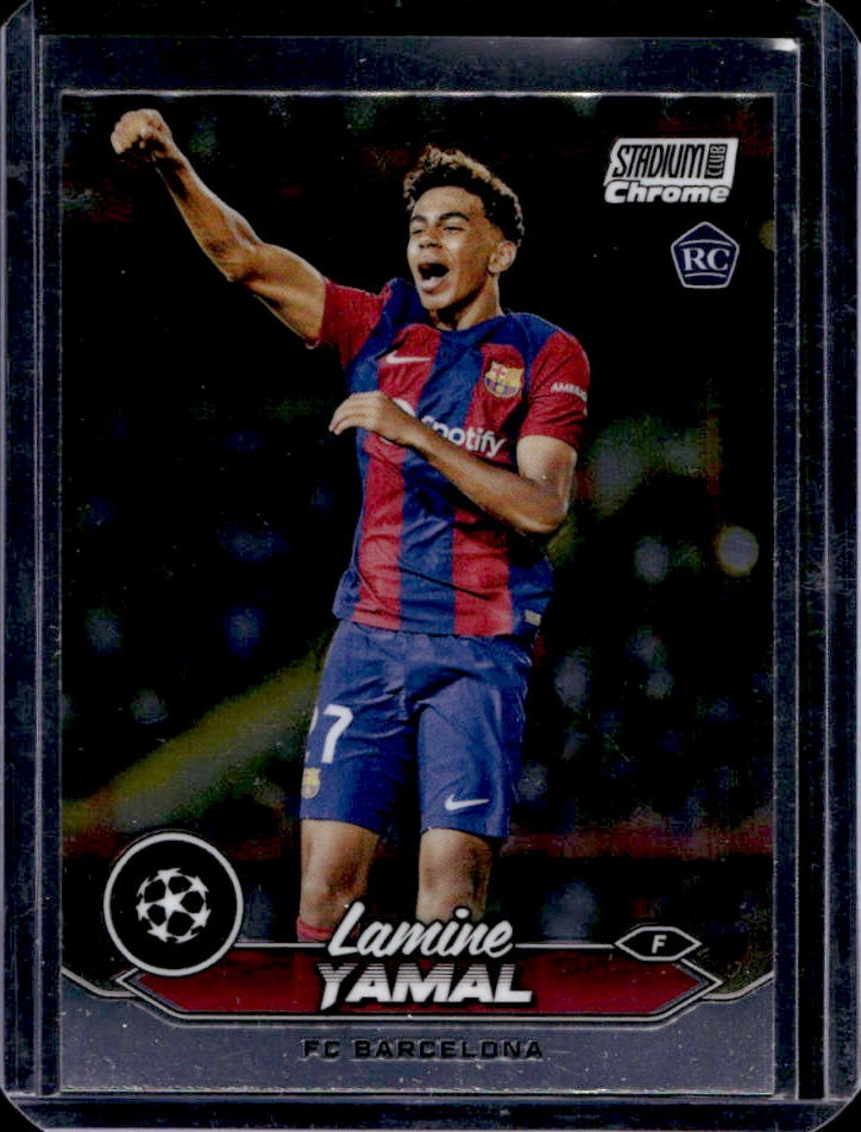 2023-24 Topps Stadium Club Chrome UEFA Lamine Yamal RC Rookie #27 Barcelona