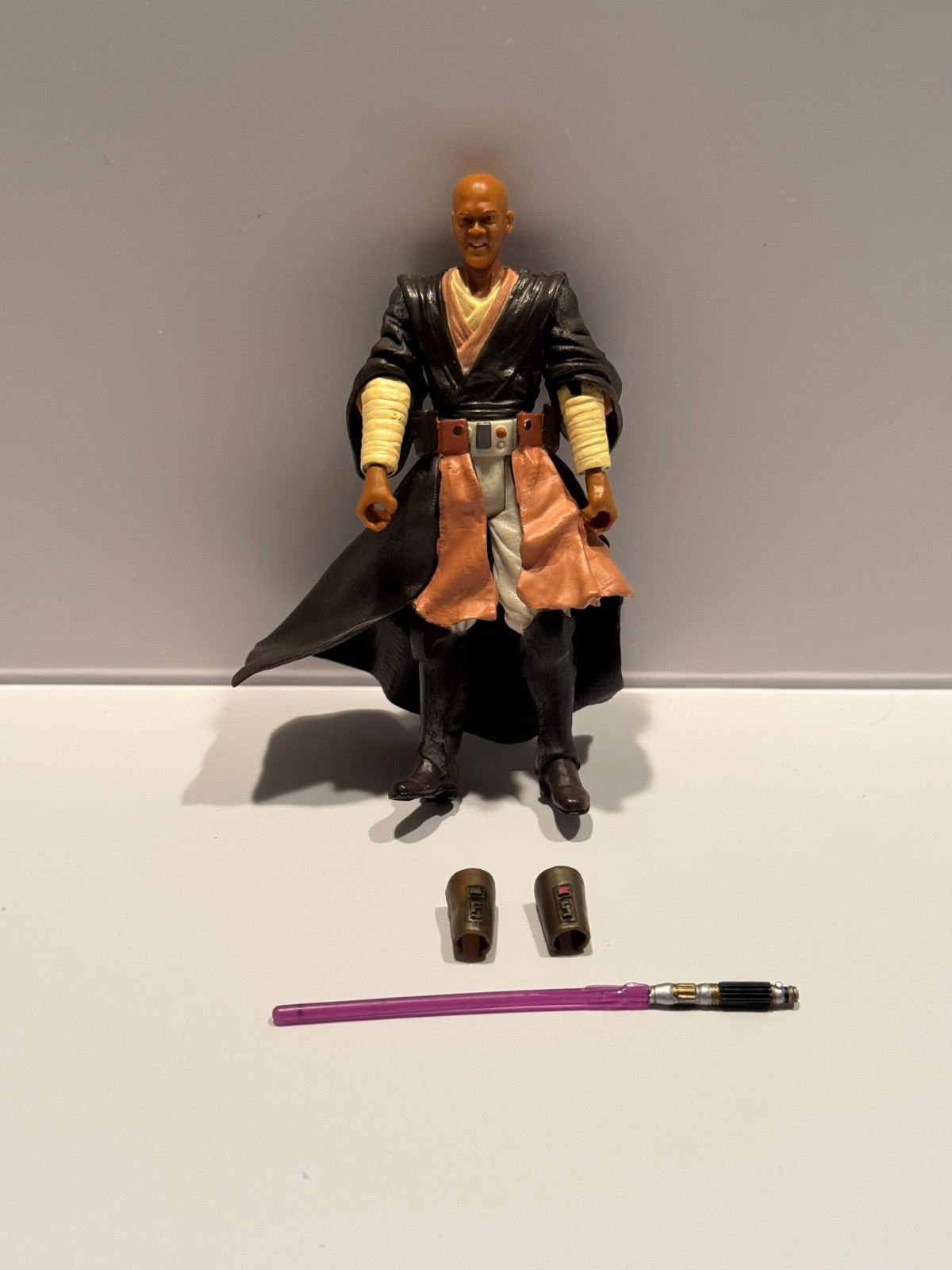 STAR WARS Clone Wars MACE WINDU General of the Republic #48 2003 Hasbro