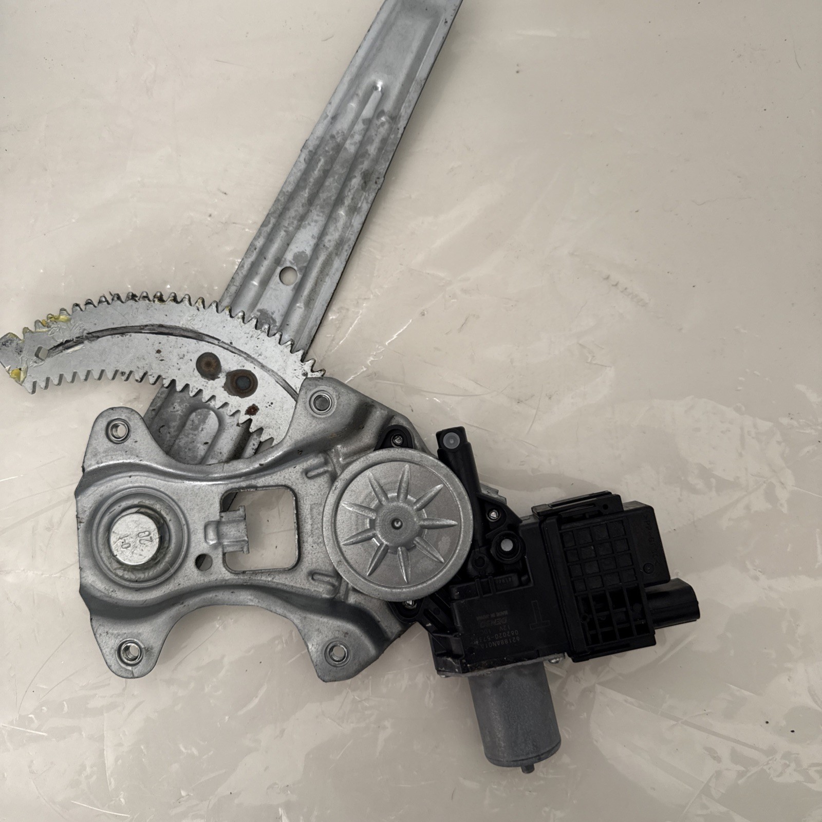 2020-2024 SUBARU LEGACY Door Window Regulator /w Motor Rear Left 62188-AN01A OEM