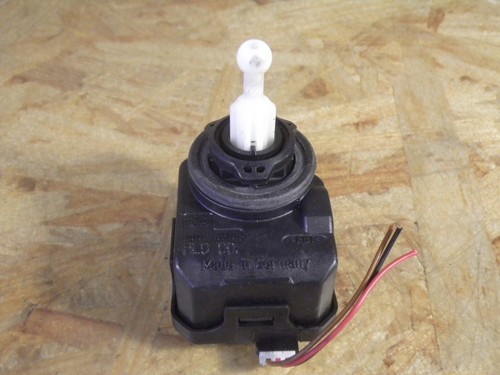 326865 Stellmotor Scheinwerfer links VW Passat B5.5 Variant (3B6) 1J0941295C