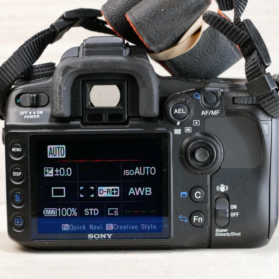 Sony Alpha A700 12.2MP DSLR Camera Body *GOOD/TESTED* - Image 2 of 4