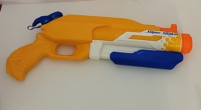 NERF Super Soaker Water Blaster Yellow White Blue Pump Action Toy Gun VG Conditi
