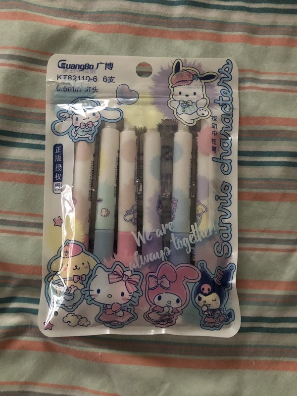 Sanrio Hello Kitty and Friends Pens Set of 6 Black Ink  New