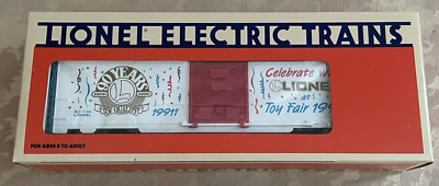LIONEL 6-19911  1990 TOY FAIR BOXCAR , O GAUGE NEW IN BOX